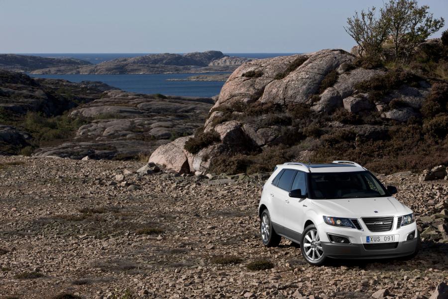  Saab 9-4X 2011 года  (фото 44 из 145)
